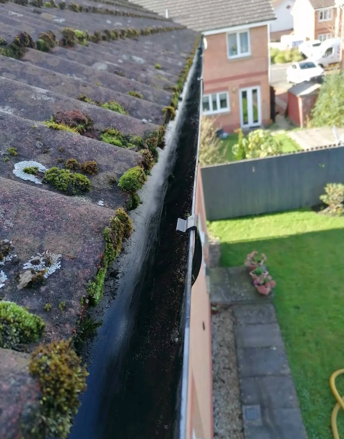 Cleared gutters in Dublin after cleaning by Reflect