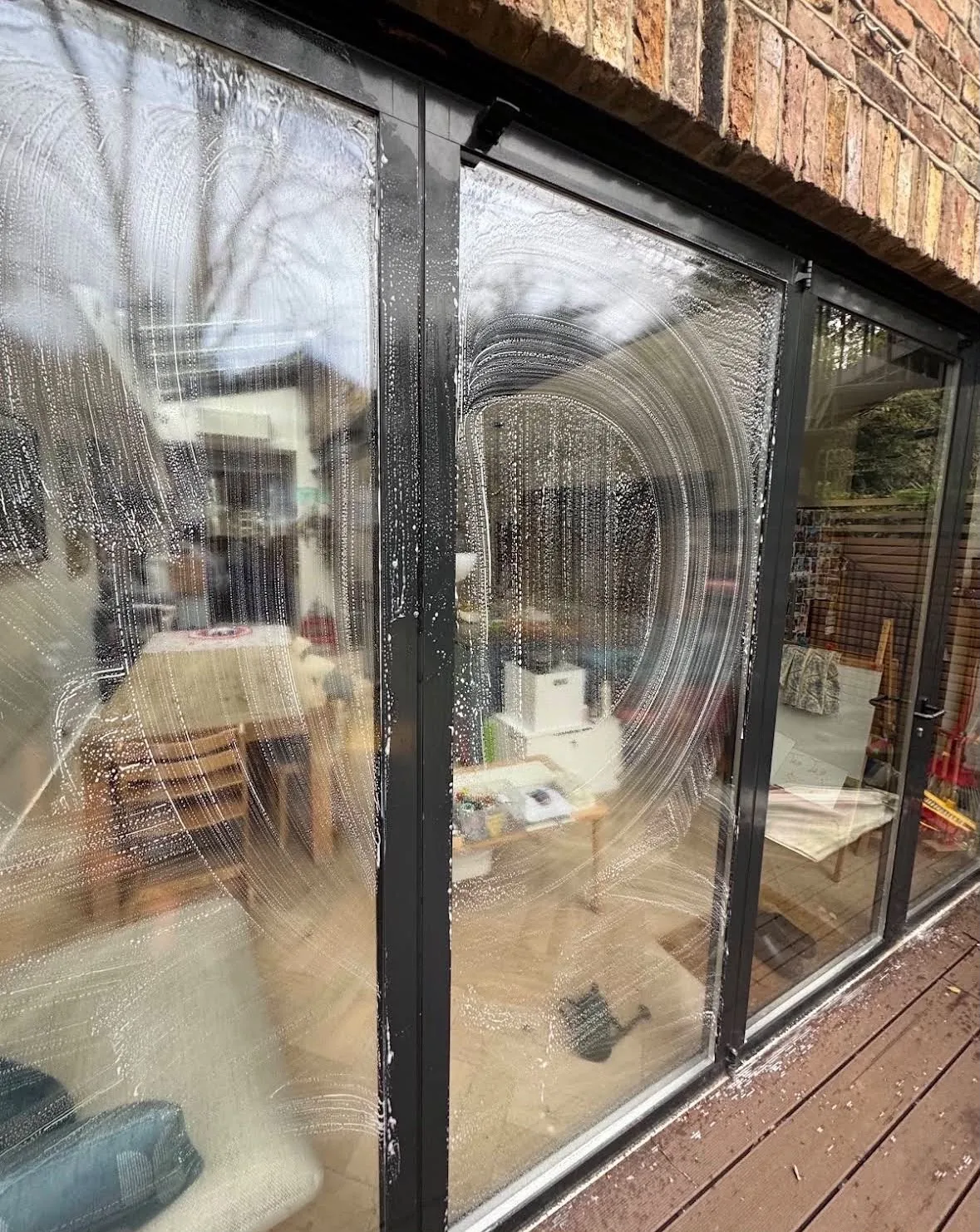 Dirty windows in Dublin before window cleaning